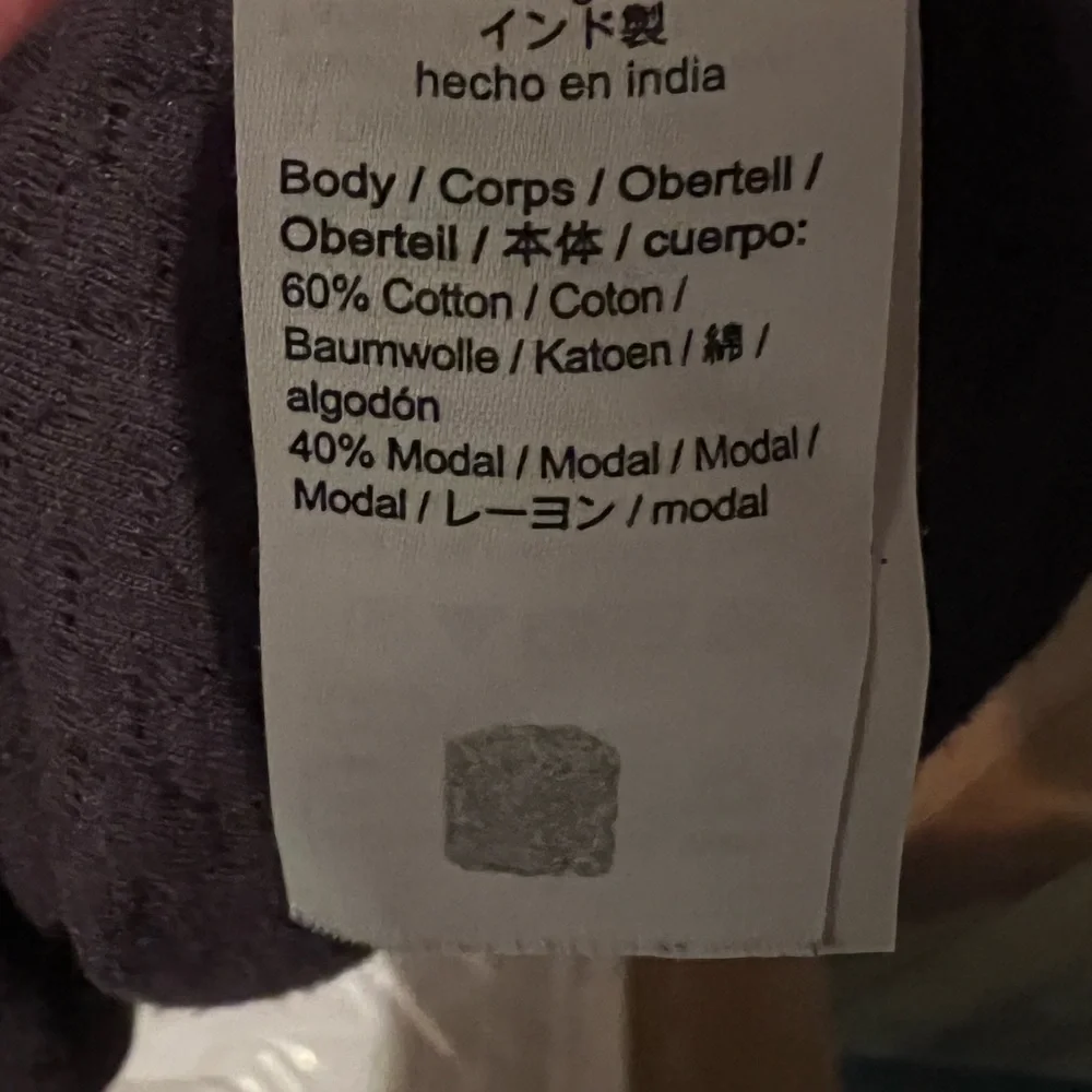 Large J Crew Black Ruffle Top - Picture 3 of 3